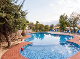 vassilias beach hotel，位于瓦西里亚斯的酒店