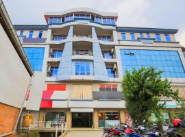 OYO 400 Palagya Hotel Pvt Ltd，位于Pashupatināth的酒店