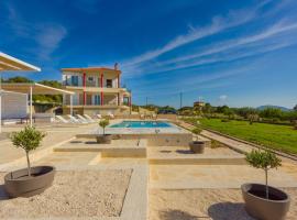 The Leaf House - Kefalonia，位于里科索翁的酒店