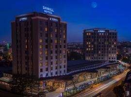 Shimall Hotel，位于加济安泰普的带泳池的酒店