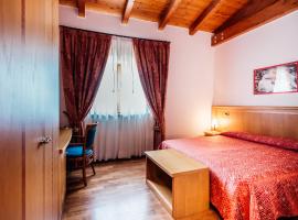 HOTEL IL POGGIO，位于蒙泰内罗迪比萨恰的酒店