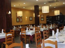 阿拉里克餐厅旅馆，位于阿拉力兹的旅馆