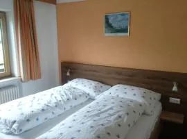 阿尔卑斯德旅馆
