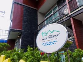 里奇别墅度假酒店