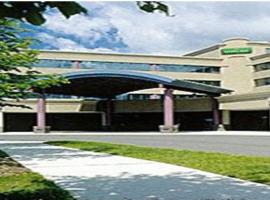 Holiday Inn Fort Erie-Niagara Convention Centre，位于伊利堡的酒店