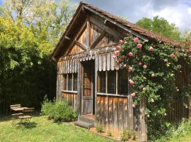 Ma Cabane à Sarlat，位于萨尔拉拉卡内达的别墅