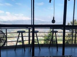 Radiance Art Residency，位于科代卡纳尔的酒店