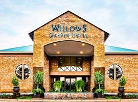Willows Garden Hotel Potchefstroom，位于波切夫斯特鲁姆的酒店