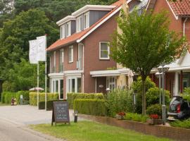 艾斯伊斯兰德酒店，位于Albergen的酒店