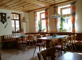 Gasthaus Goldner Löwe，位于Friesau的酒店