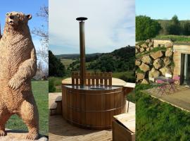 Domaine de l'Ours / Camping Lodge