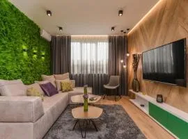 Urban Eden - LUX & STYLE, 2-Bedroom, 2-Bathroom