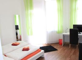 coLodging Mannheim - private rooms & kitchen，位于曼海姆的酒店