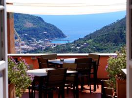 古老村庄住宿加早餐旅馆，位于莱万托的酒店