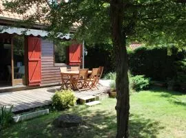 Chalet calme et cosy entre terre et mer