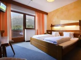 德尔沃尔德霍夫酒店