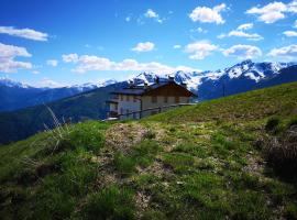 Restor Natura Malga Mondent，位于Pracorno di Rabbi的住宿加早餐旅馆