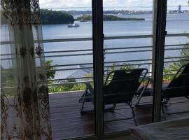 Suva Hideaway Villa，位于苏瓦的海滩短租房