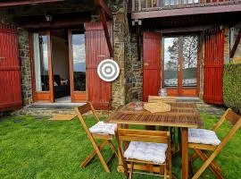 Preciosa casa adosada con piscina en Santa Leocadia