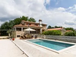 Holiday house Matija with a POOL