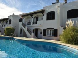 Els Vents, tu apartamento junto al mar en Son Parc，位于桑帕克Golf Son Parc Menorca附近的酒店