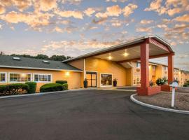 Quality Inn & Suites Albany Corvallis，位于奥尔巴尼的酒店