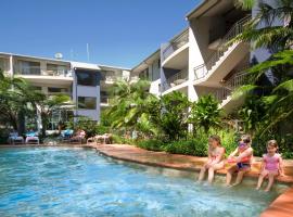弗林斯海滩度假酒店，位于麦夸里港的酒店