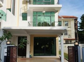 德内斯特度假屋，位于峇六拜的酒店
