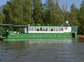 Hotel Plutitor Kingfisher