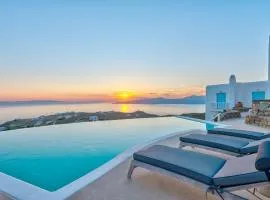 Mermaid Luxury Villas - Aquata Private pool