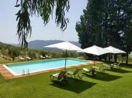 马塞里亚罗塞拉酒店