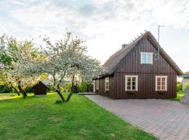 Jossi Holiday Home，位于Nasva的酒店