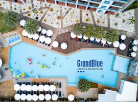 GrandBlue Resort & Beachclub，位于梅尔皮姆的Spa酒店
