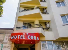 Hotel Cora，位于康斯坦察的酒店
