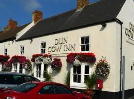 Dun Cow Inn，位于塞奇菲尔德的酒店