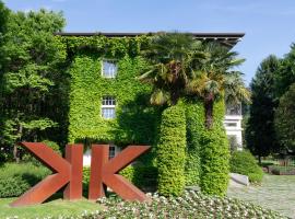 KK Resort Apartments Lake Como，位于科莫的度假村