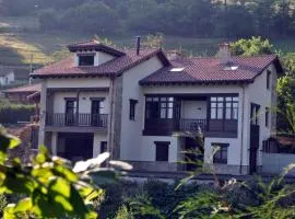 卡瑟纳帕卢乡村民宿