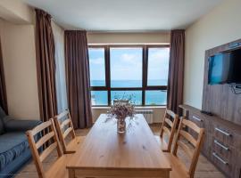 Balchik Sea View Apartments in Princess Residence，位于巴尔奇克的海滩短租房