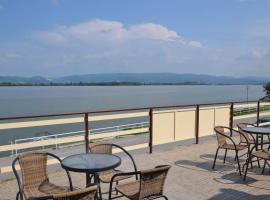 Guest House Bole，位于Vinci的酒店