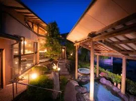 岩国市扣库赛䕋光酒店
