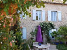 Chambres d’hôtes du Presbytère，位于La Bastide-lʼÉvêque的酒店