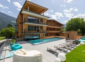 Appartement Zillertal Klee mit Restaurant KleemenTine
