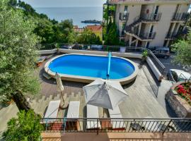 Apartments Kentera LUX，位于斯韦蒂·斯特凡的酒店