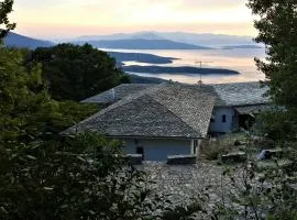Lafkos Estate
