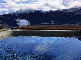 Rifugio Baita Belvedere，位于尚波吕克的住宿加早餐旅馆