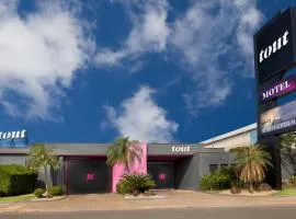 Tout Motel (Adults Only)