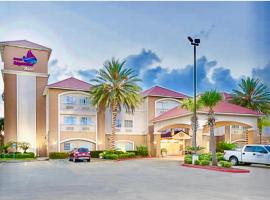 Kemah Edgewater Hotel, SureStay Collection by Best Western，位于锡布鲁克的酒店