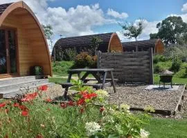 Mallow Glamping Pod
