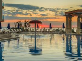 Astera Hotel & Spa with FREE PRIVATE BEACH，位于金沙的酒店