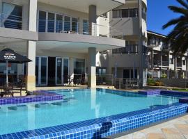 里维埃拉酒店，位于哈坦柏斯的酒店